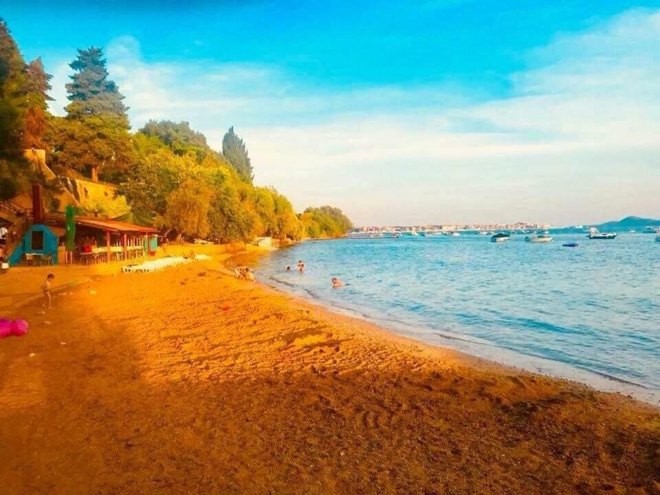 Camping Bepo Villa Sveti Filip i Jakov Bagian luar foto